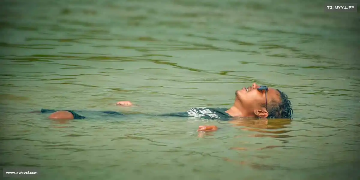 必一穿上跑鞋,世界都是你的健身房!🏃